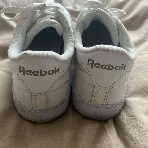 Reebok white shoes - Picture 3 of 3